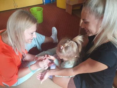 Sveiki atvykę į ankstyvojo amžiaus vaikų pasaulį Sveiki atvykę į ankstyvojo amžiaus vaikų pasaulį