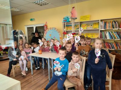 Priešmokyklinukai lankėsi bibliotekoje Priešmokyklinukai lankėsi bibliotekoje