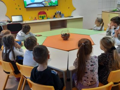 Supratingumą ir jautrumą svarbu ugdyti nuo vaikystės Supratingumą ir jautrumą svarbu ugdyti nuo vaikystės