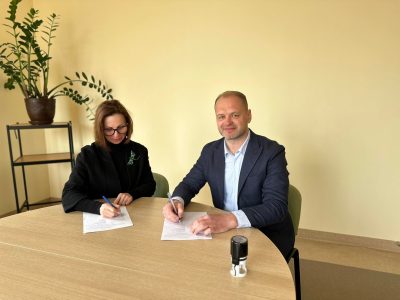 Pasirašyta sutartis su Všį „Vilties erdvė“ Pasirašyta sutartis su Všį „Vilties erdvė“