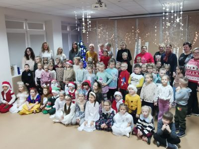 Spektaklis „Pasiklydusi žvaigždė“: mažųjų aktorių talentai sužibo