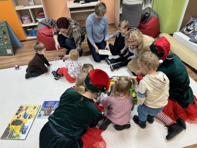 Pirmoji kelionė į paslaptingą knygų pasaulį