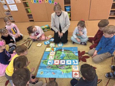 Edukacinis robotas „Robobloq“- Sraigė padės žengti pirmuosius žingsnius programavimo link