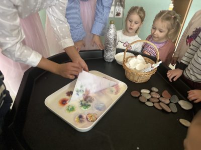 STEAM savaitė: E – eksperimentai!